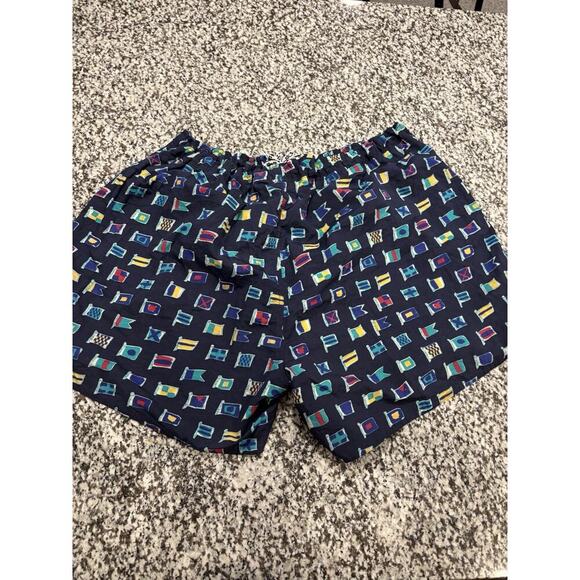 Vintage Athletic Works Men’s Navy Flags Pattern Swim trunks 5” Inseam 3XL - Picture 3 of 3